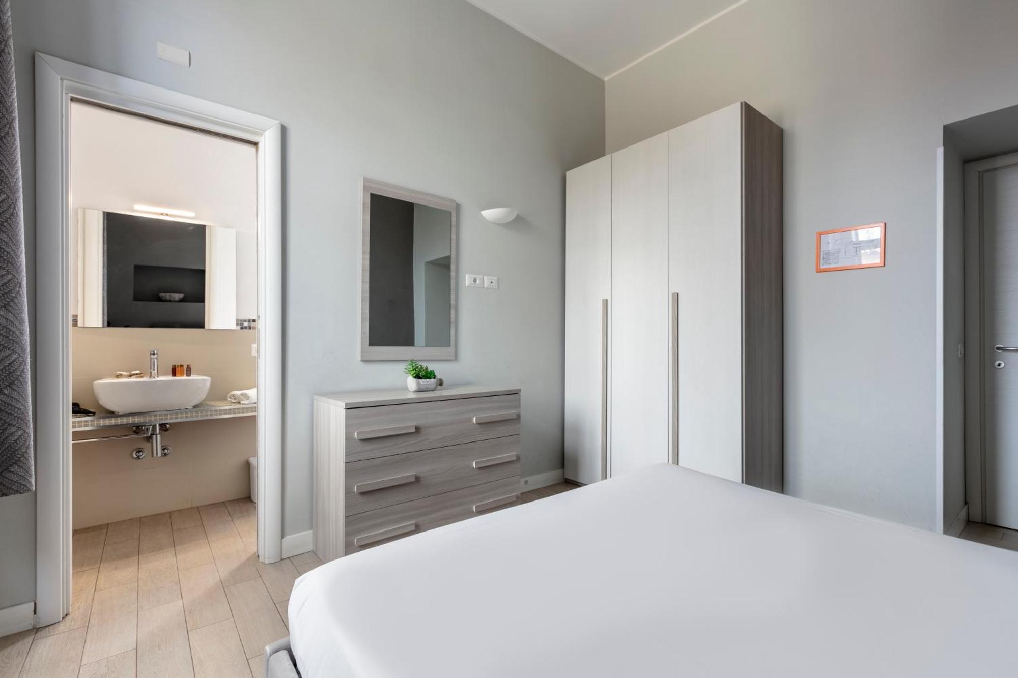 Deza Cozy Place Manzoni Рим Екстериор снимка